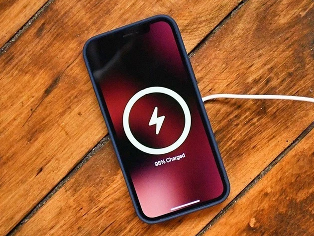 南溪苹果手机维修分享iPhone 12可以随便充电吗 